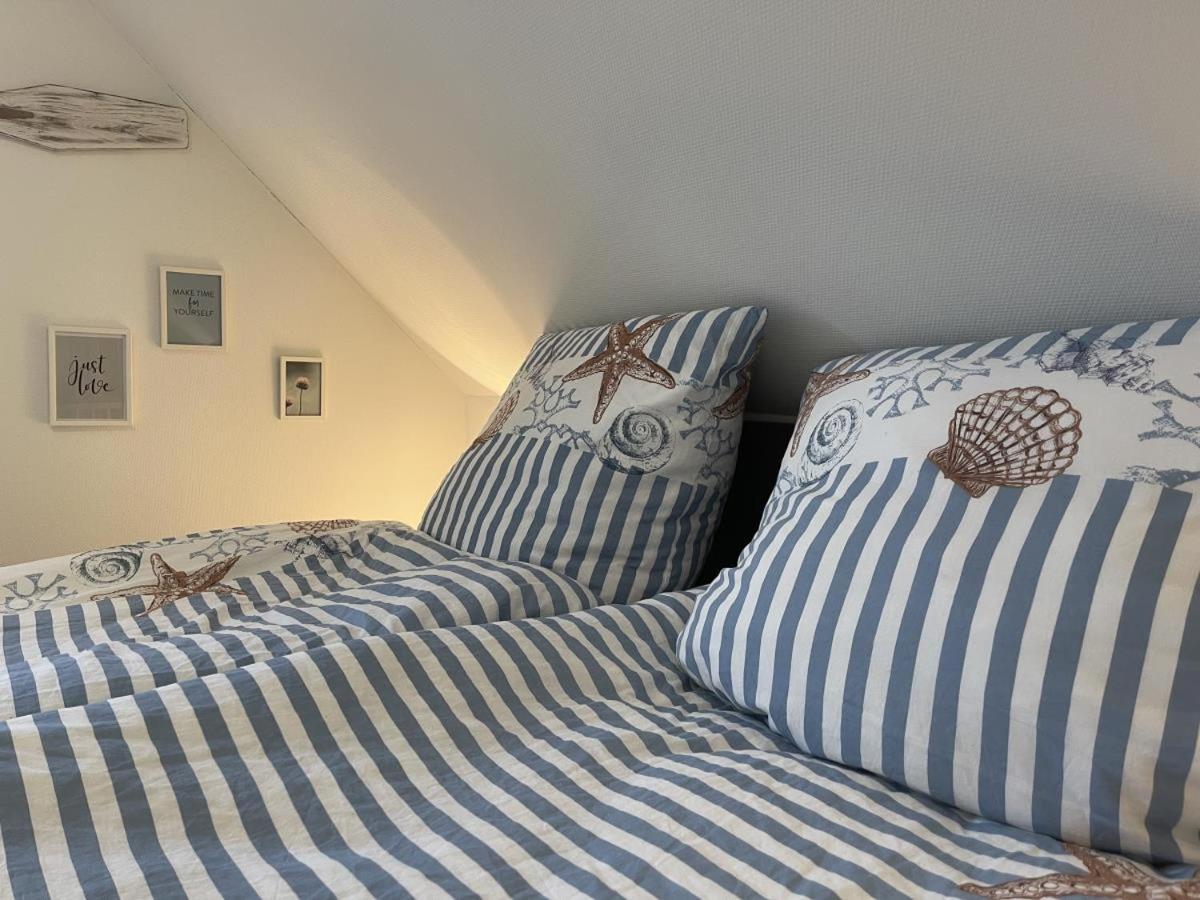 Villa Am Kutterhafen 21 - Haus Joost Fedderwardersiel Esterno foto